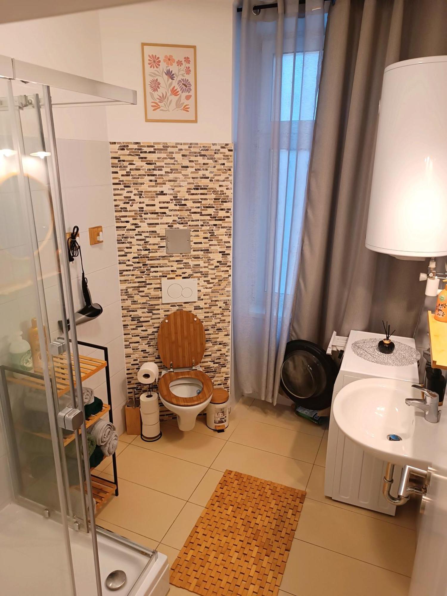 Family Apartments 2 Room'S Centre Muerzzuschlag 外观 照片