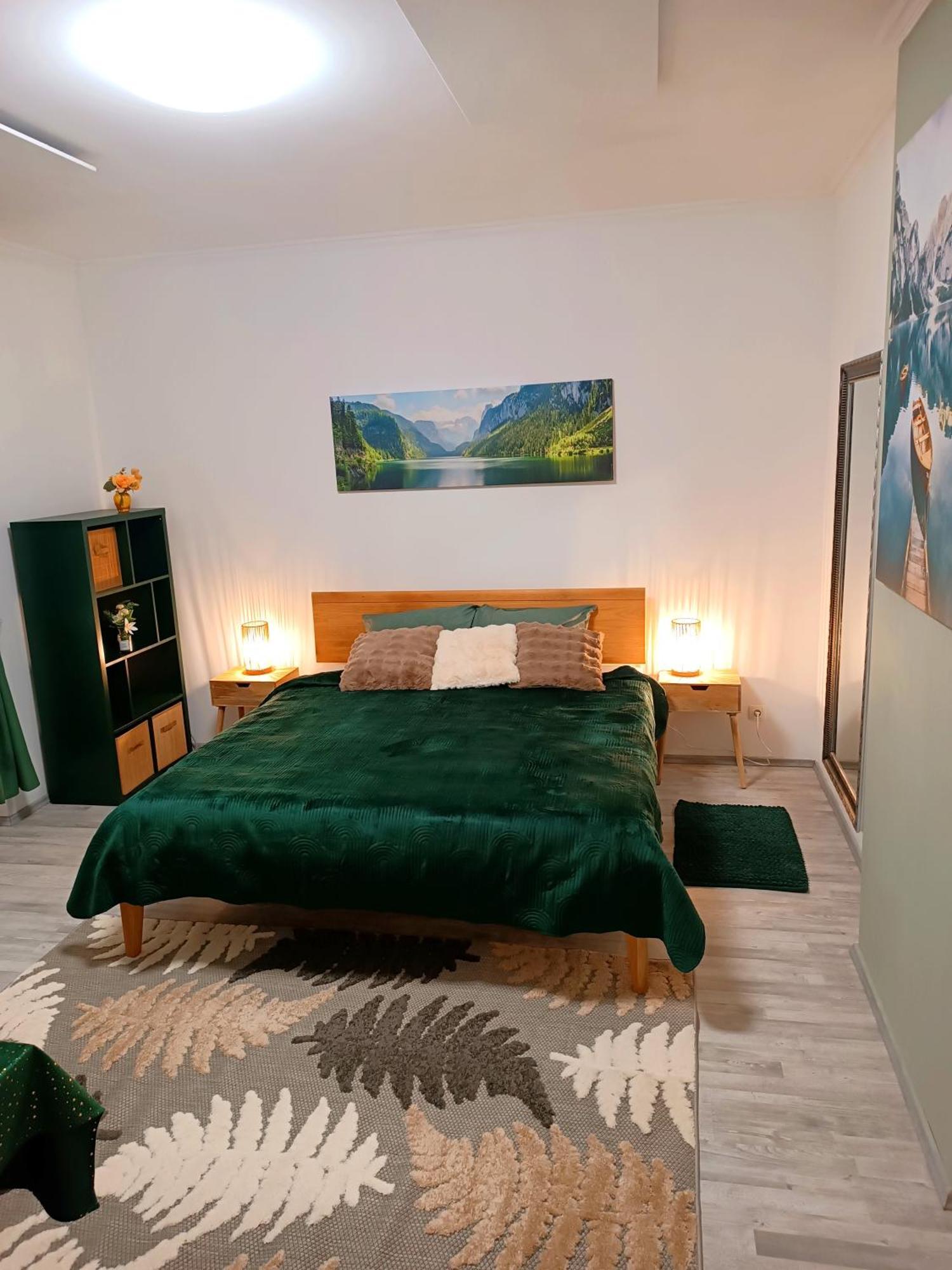 Family Apartments 2 Room'S Centre Muerzzuschlag 外观 照片