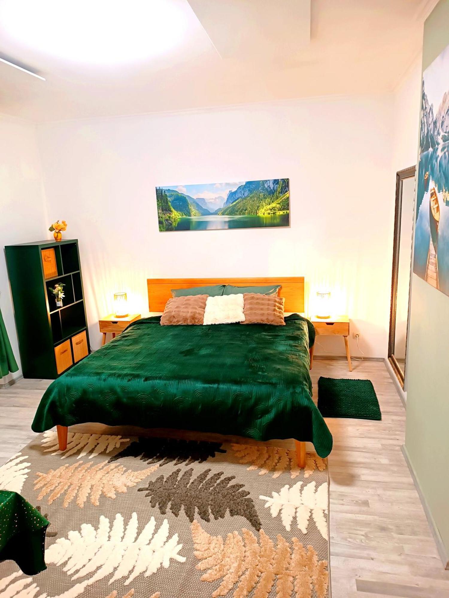 Family Apartments 2 Room'S Centre Muerzzuschlag 外观 照片
